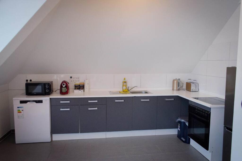 Lovely 2 Bedroom Apartment Lemon Grass In Central Lindau リンダウ エクステリア 写真